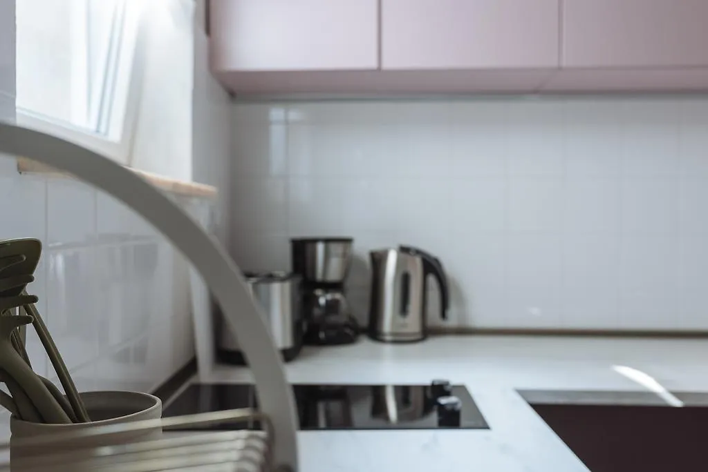 Pastel - City Center Bucharest Apartment